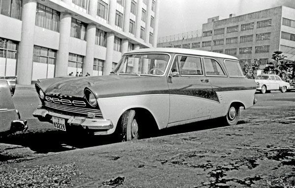 (05-06a)(030-30) 1957-60 Ford Taunus 17M Combi.jpg